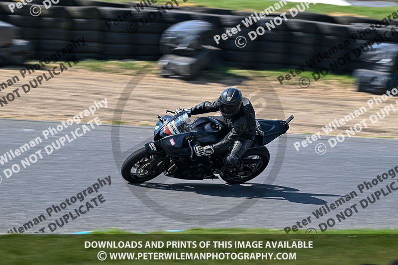 enduro digital images;event digital images;eventdigitalimages;lydden hill;lydden no limits trackday;lydden photographs;lydden trackday photographs;no limits trackdays;peter wileman photography;racing digital images;trackday digital images;trackday photos